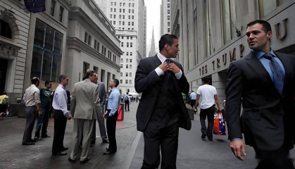 特朗普坚决不救市,一旦重现2008年金融危机,中国不会再救美国