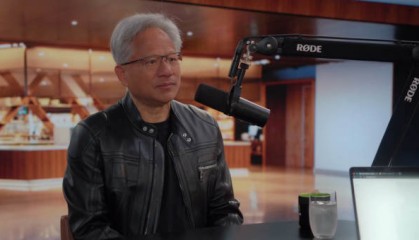 黄仁勋又急：芯片又不是浓缩铀，卖给中国怎么了？