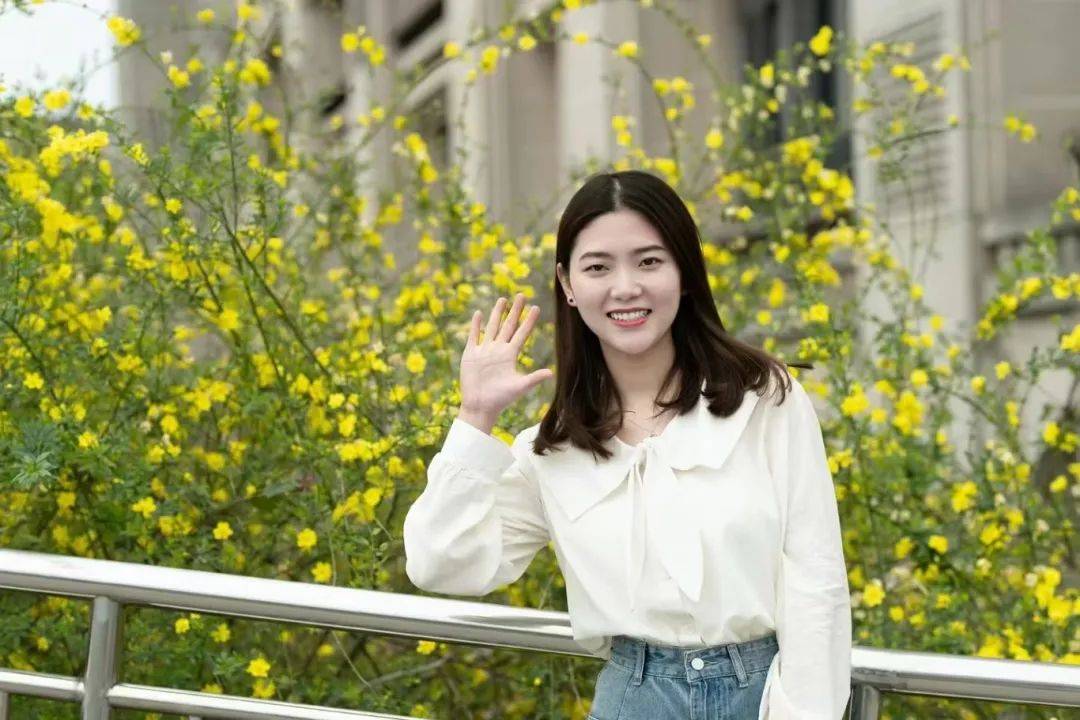 重庆电讯学院、就业有方向 创业有力量