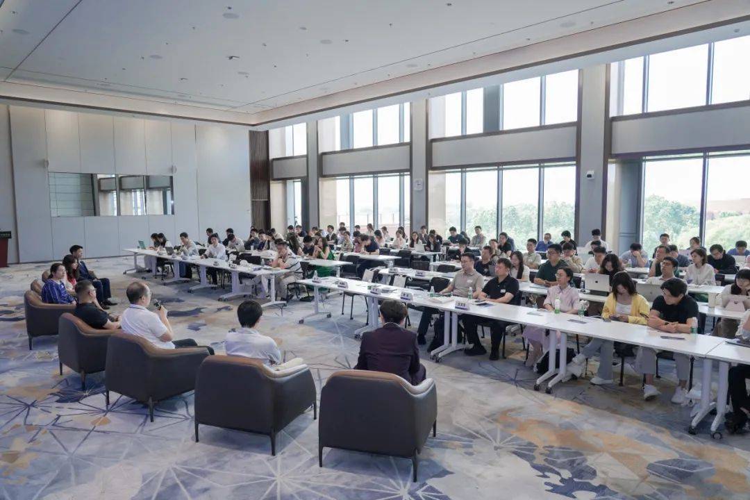 清华大学学生金融协会校友金融年会举办