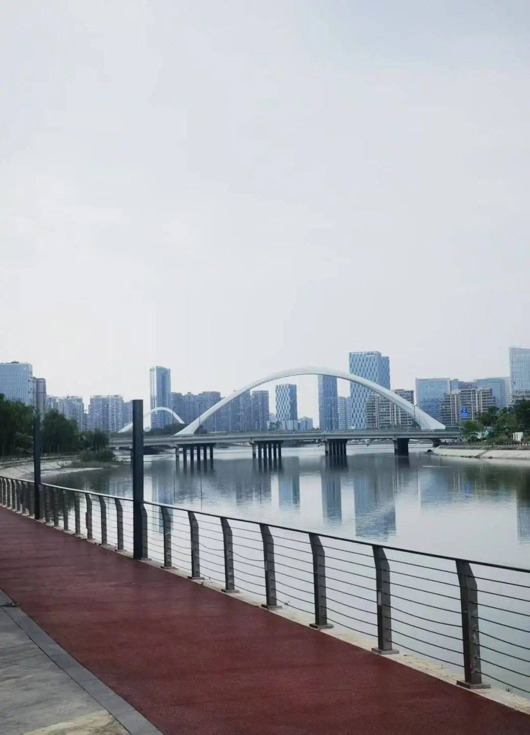 从明代的一粒沙到今日的金融岛