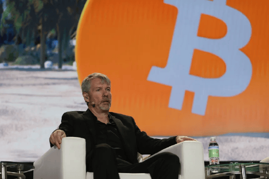 比特币风光不再，交易资金转向人工智能赛道